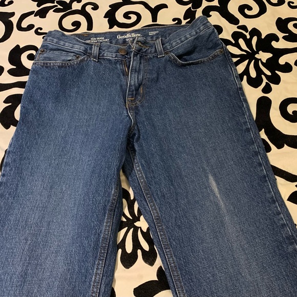 Goodfellow & Co jeans 30x30. Light distress . Fair trade, Straight leg - Picture 4 of 5